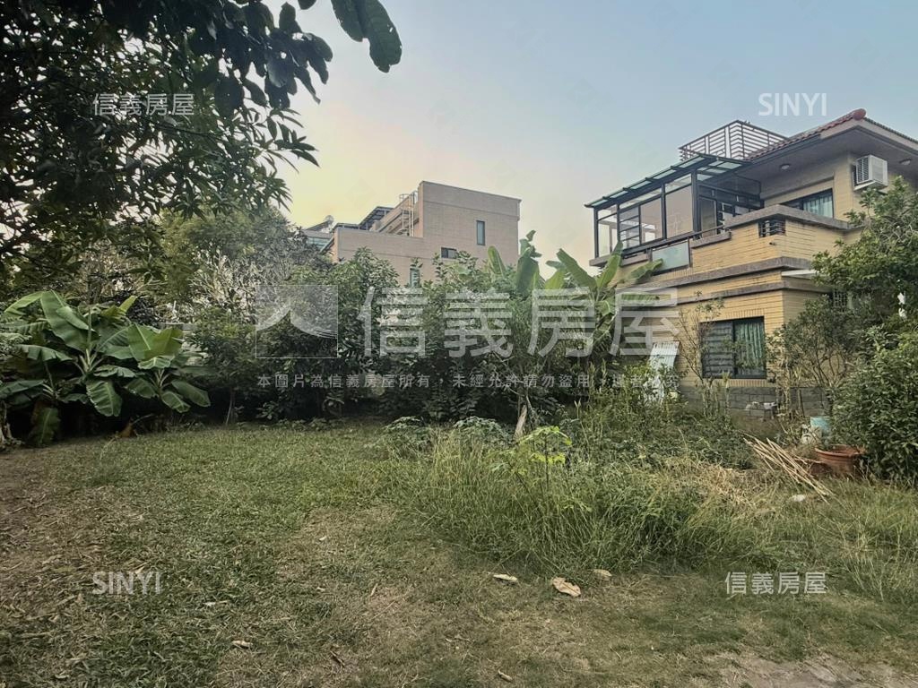 獨棟歐美墅配約七百坪農地房屋室內格局與周邊環境