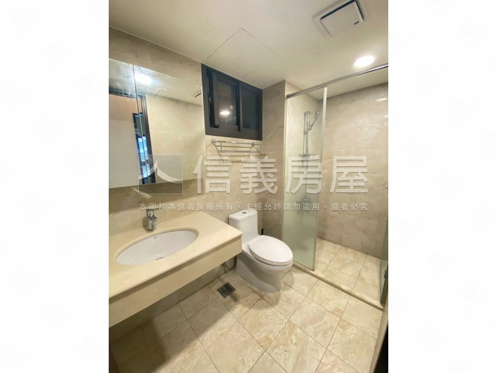 櫻花沐然三房平車房屋室內格局與周邊環境