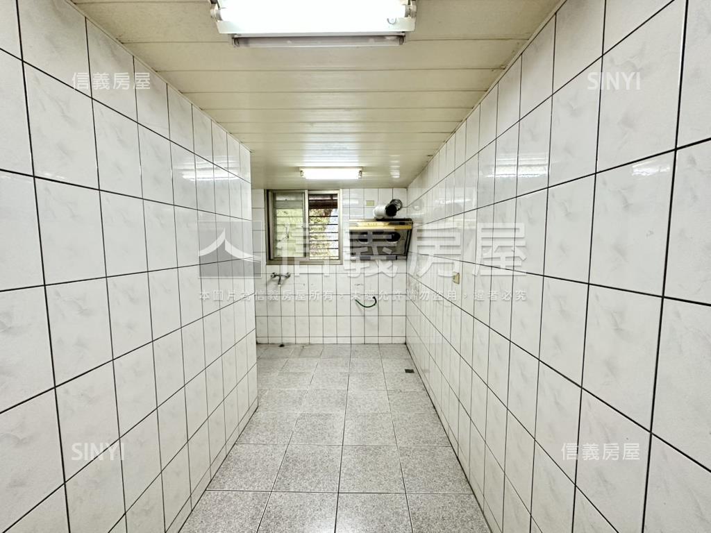 格局方正４樓公寓房屋室內格局與周邊環境