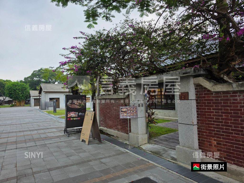 西區華廈有車位房屋室內格局與周邊環境