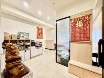 專任春城台北港高樓三房