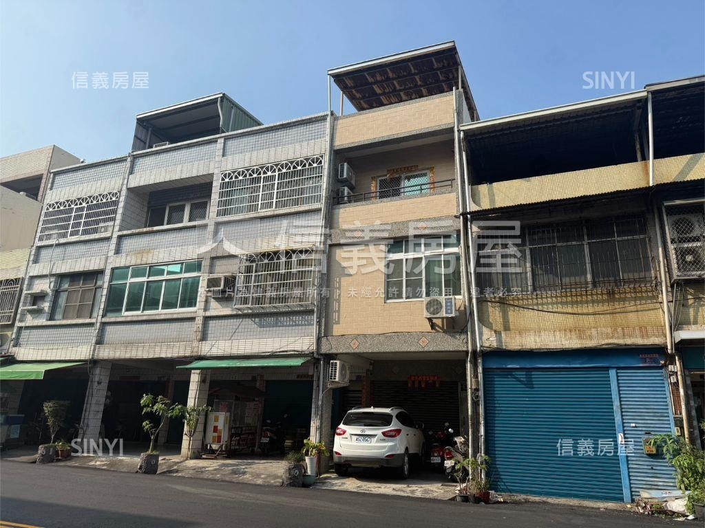 鳳山正路熱鬧透天店面房屋室內格局與周邊環境