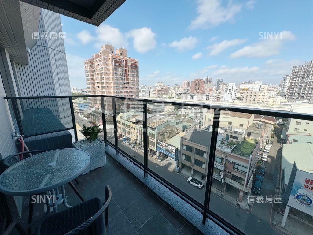 女王萬歲高樓三房平面車位房屋室內格局與周邊環境