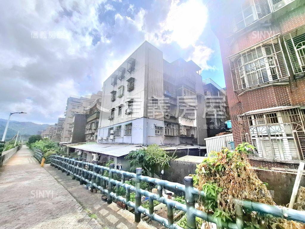 低總價美妝三樓房屋室內格局與周邊環境
