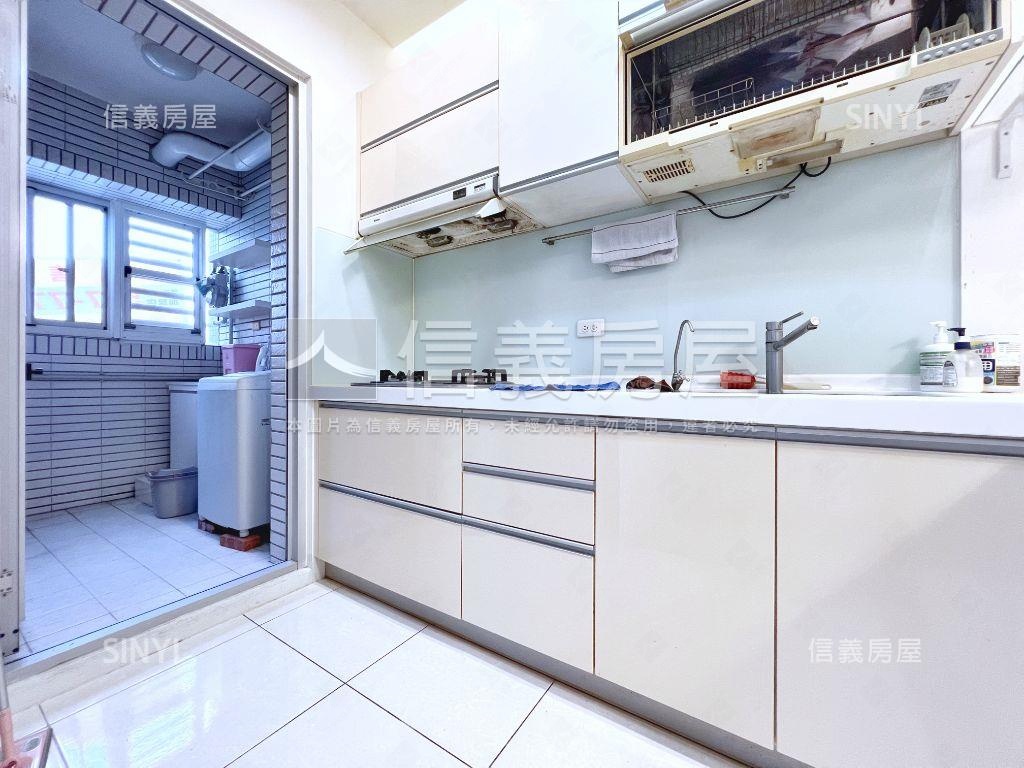 近美術館邊間兩房平車房屋室內格局與周邊環境