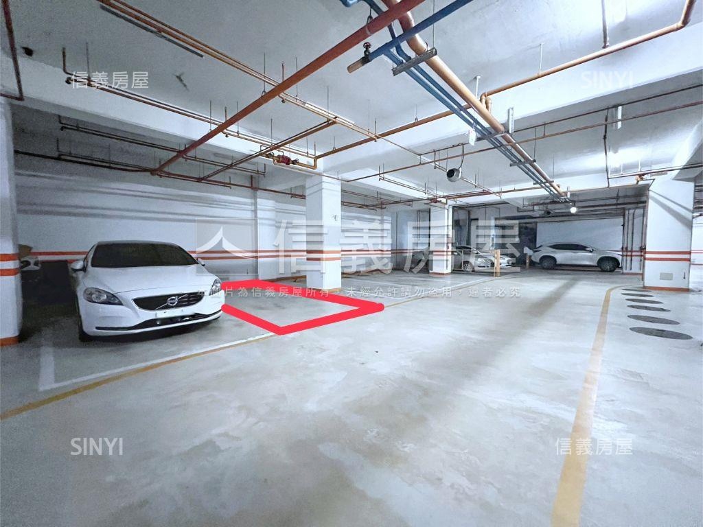 近美術館邊間兩房平車房屋室內格局與周邊環境