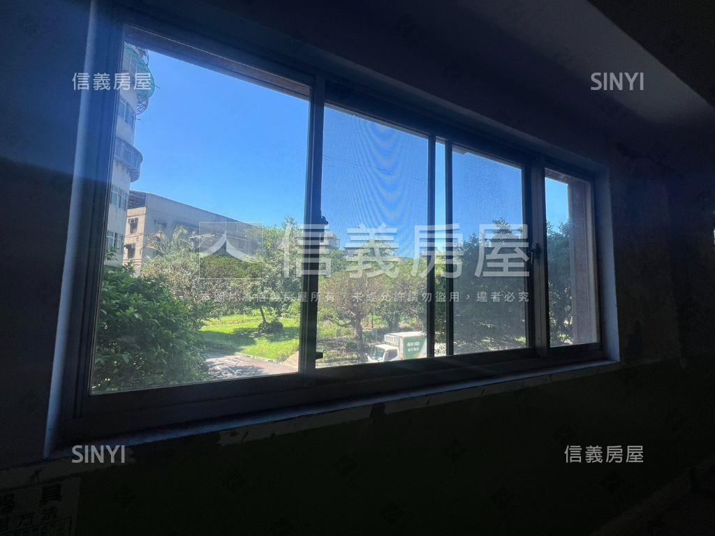 國寶方正面公園房屋室內格局與周邊環境