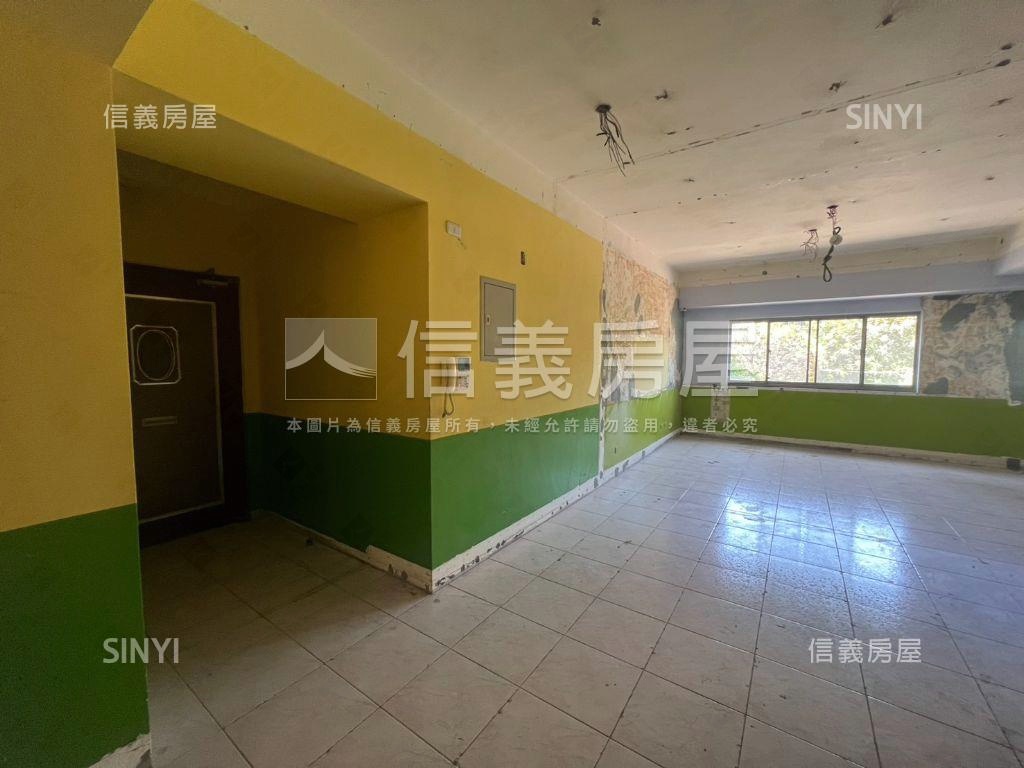國寶方正面公園房屋室內格局與周邊環境