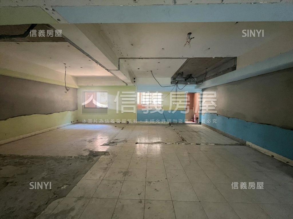 國寶方正面公園房屋室內格局與周邊環境
