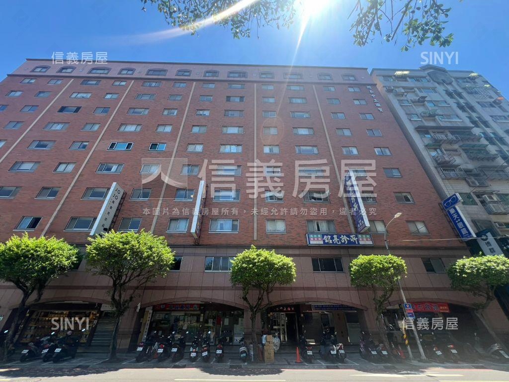 國寶方正面公園房屋室內格局與周邊環境
