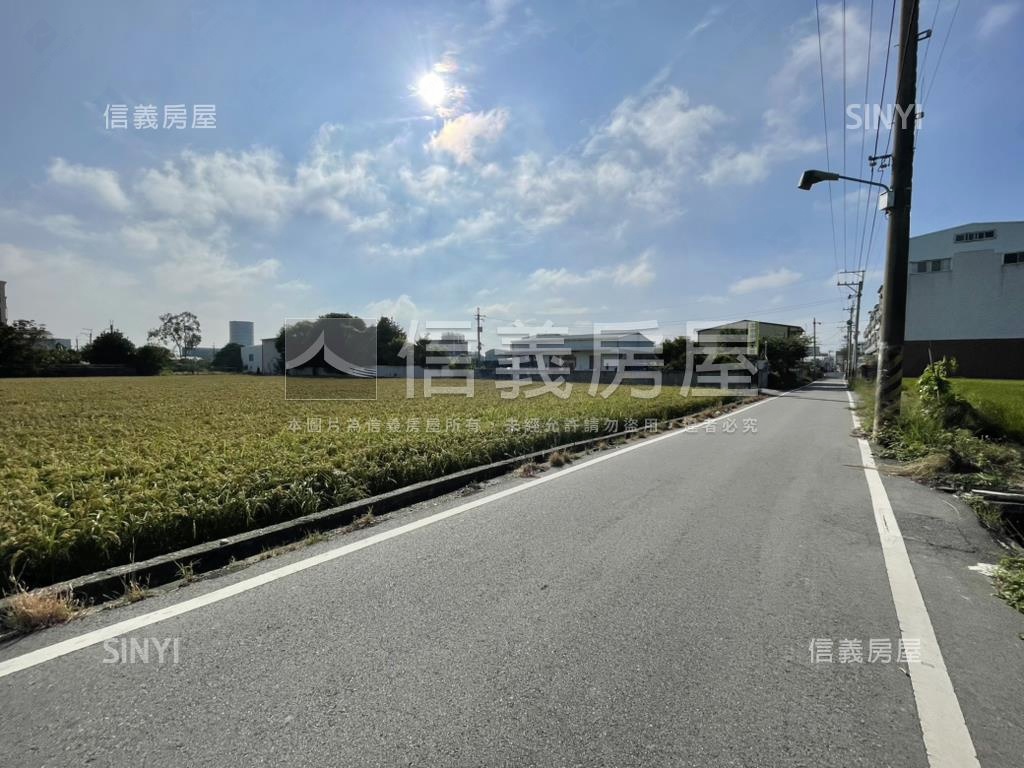 龍善一街方正農地房屋室內格局與周邊環境