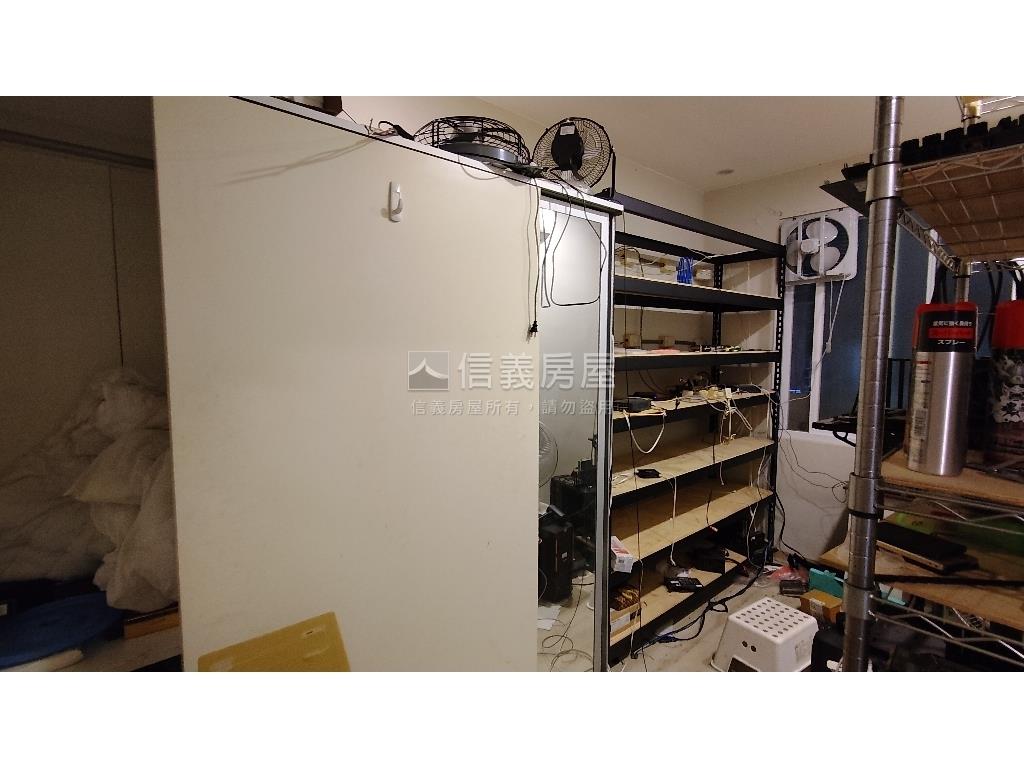 近捷運公寓一樓房屋室內格局與周邊環境