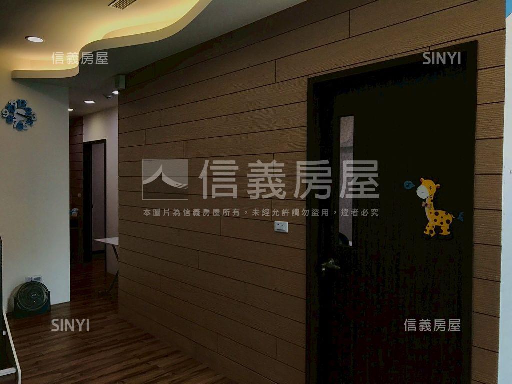 美麗新世界高鐵特區店面房屋室內格局與周邊環境