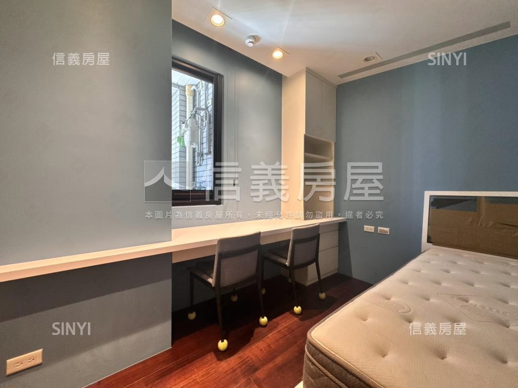 可看屋敦年博愛凱旋兩房衛房屋室內格局與周邊環境