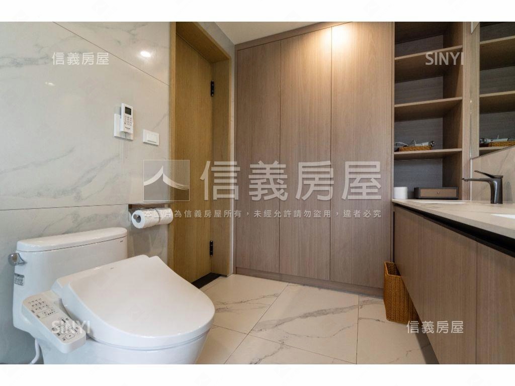 名人豪華電梯御墅房屋室內格局與周邊環境