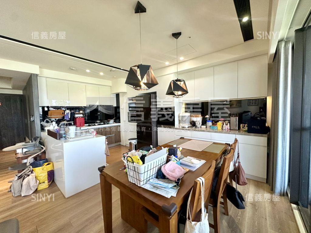 低於行情！絕美三房平車房屋室內格局與周邊環境