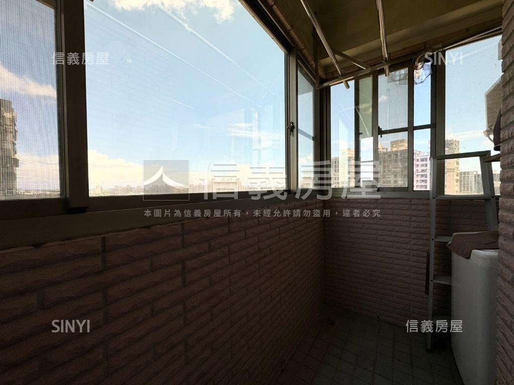 崇明居大空間四房平車房屋室內格局與周邊環境