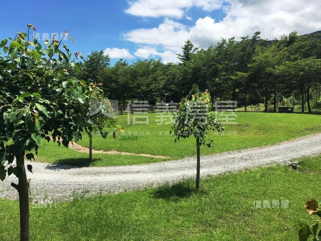 鳳林清幽方正土地２房屋室內格局與周邊環境