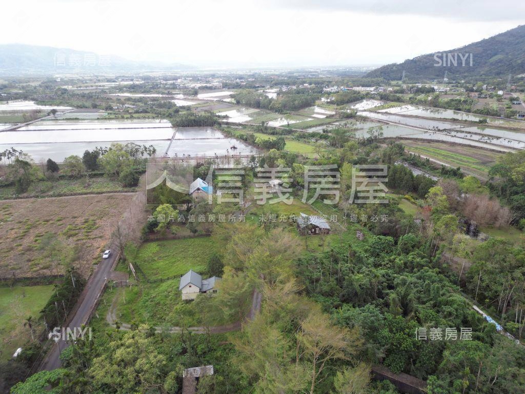 鳳林清幽方正土地２房屋室內格局與周邊環境