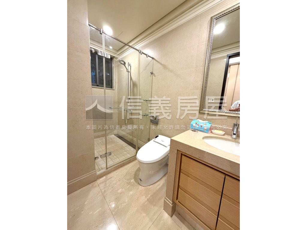 華固鼎苑面校園景觀豪邸房屋室內格局與周邊環境