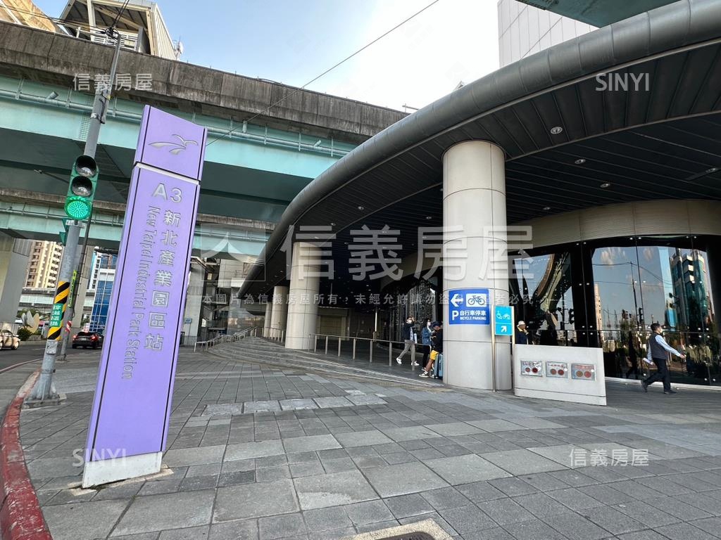 近捷運小店面房屋室內格局與周邊環境