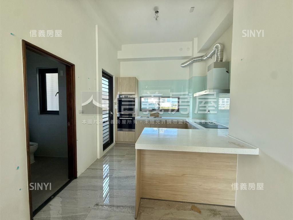 安南│九份子學區店梯豪墅房屋室內格局與周邊環境