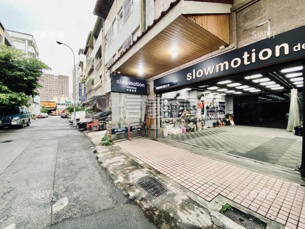 公益路旁面寬收租店面房屋室內格局與周邊環境