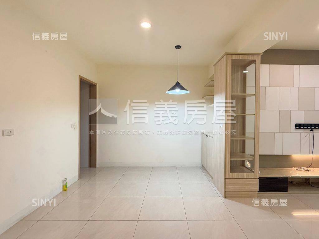 頂溪。靜巷和暖雅宅房屋室內格局與周邊環境