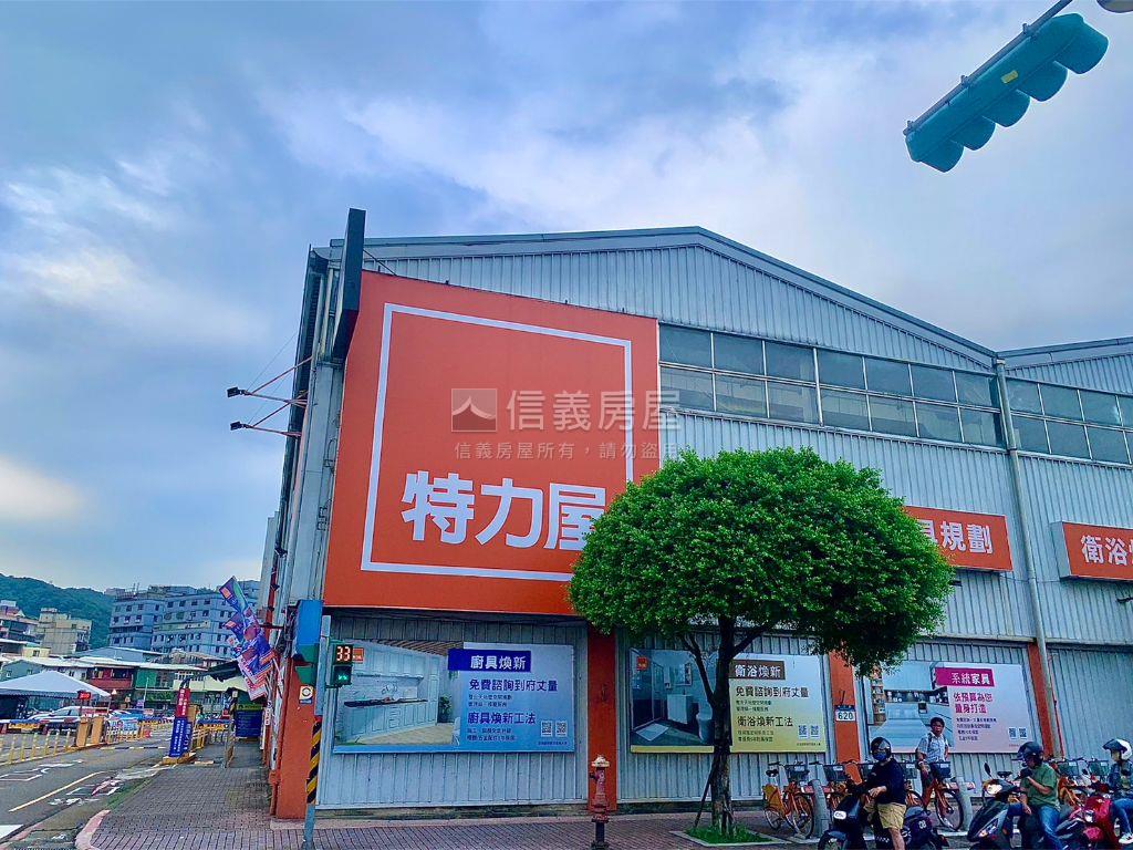 鈴木華城含車位房屋室內格局與周邊環境