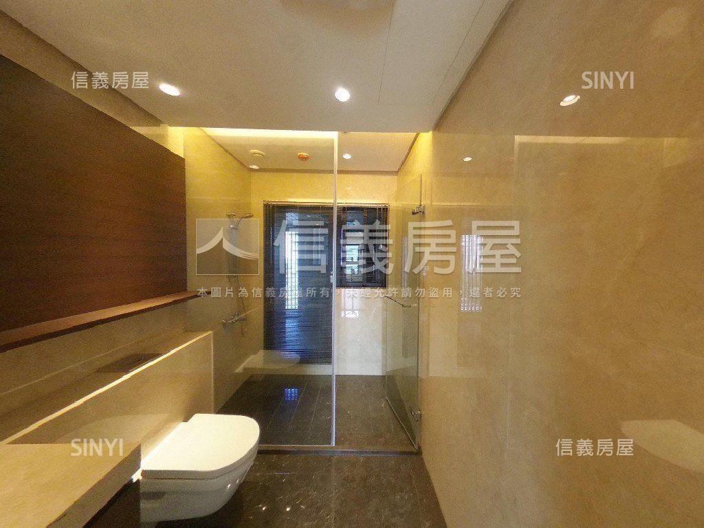 順天夏朵精心標配樹梢視野房屋室內格局與周邊環境
