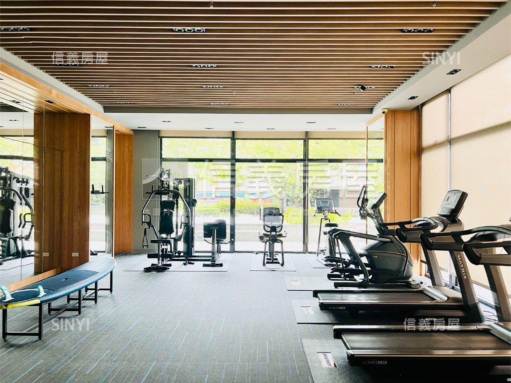 近海山站長群享享美屋房屋室內格局與周邊環境