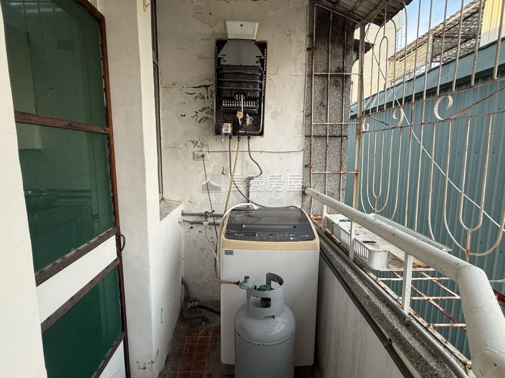 東區｜裕豐街鬧中取靜美寓房屋室內格局與周邊環境
