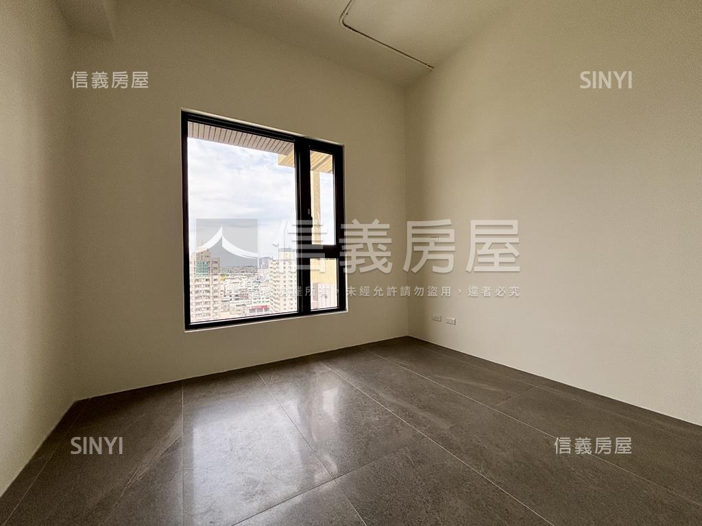 誠美拾光高樓兩房平車房屋室內格局與周邊環境