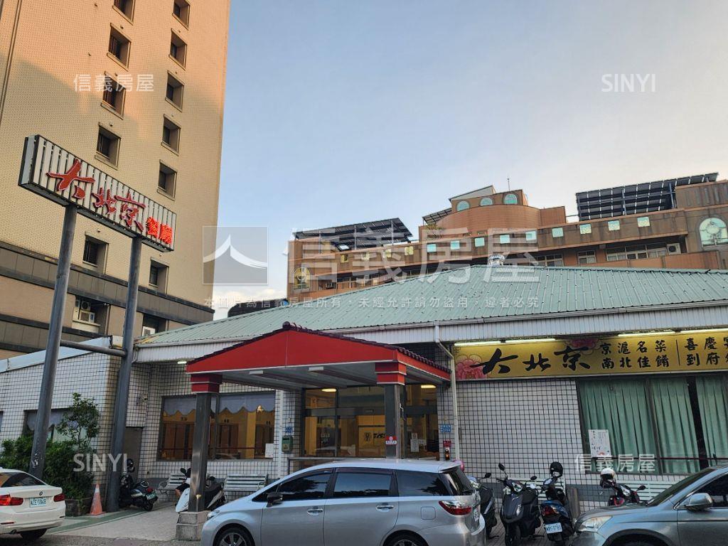 時光織錦高樓三房附車位房屋室內格局與周邊環境