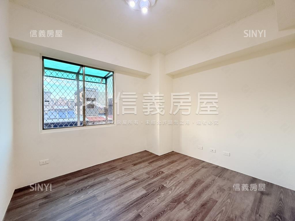 富貴及第明亮３房房屋室內格局與周邊環境
