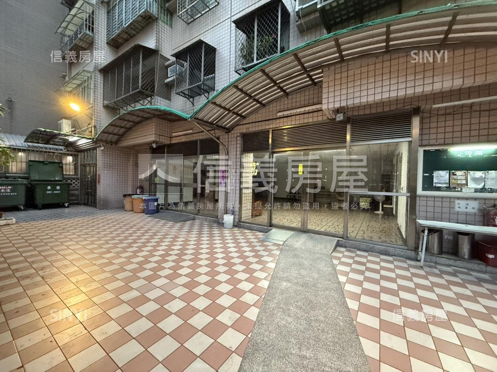 富貴及第明亮３房房屋室內格局與周邊環境
