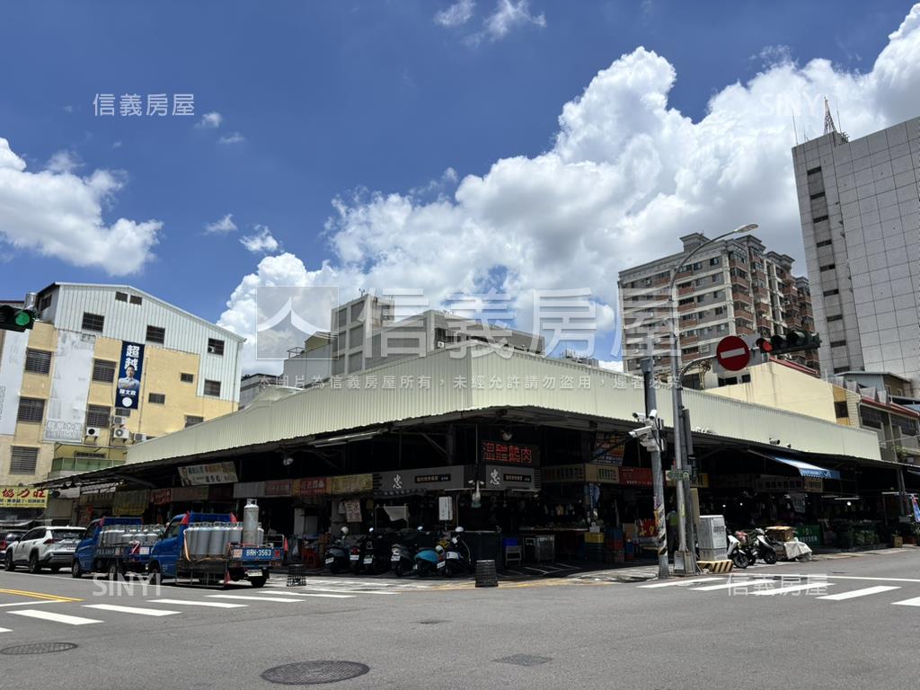 專任捷運北平商圈三房車位房屋室內格局與周邊環境