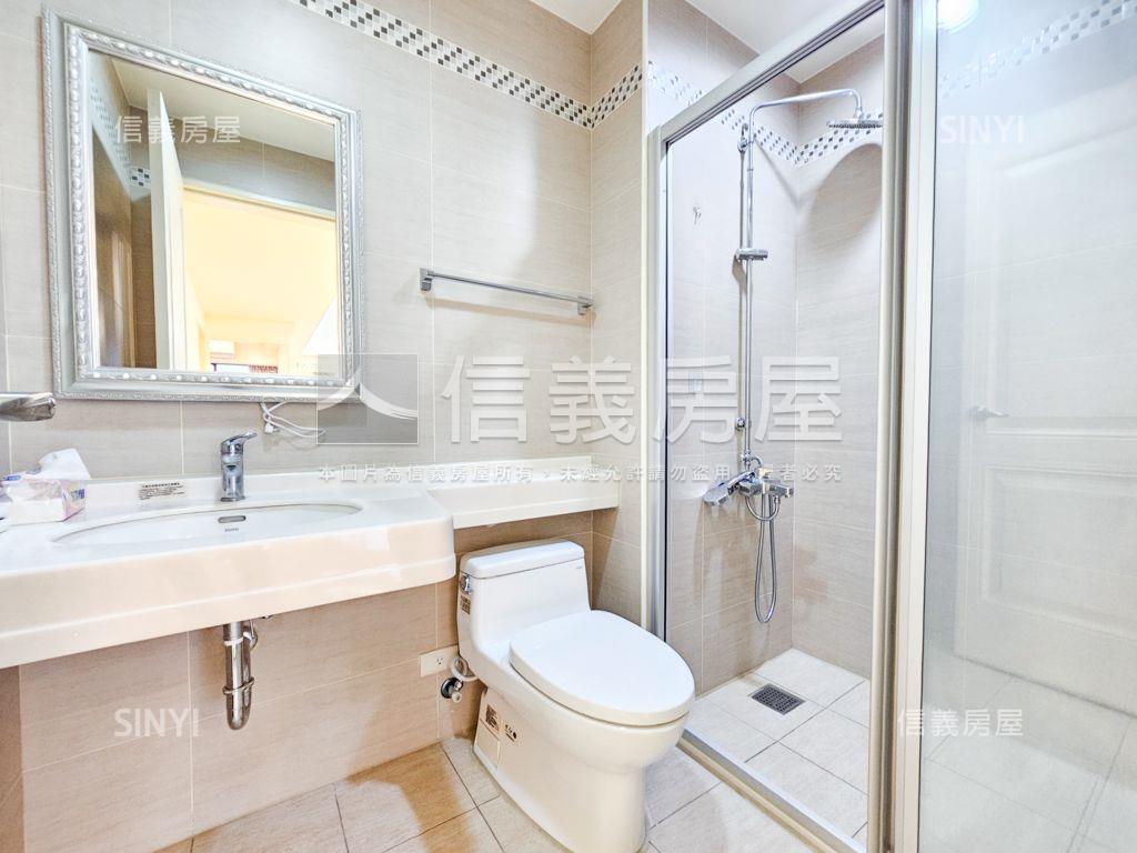 眺望宜誠耀●３房車位宅房屋室內格局與周邊環境