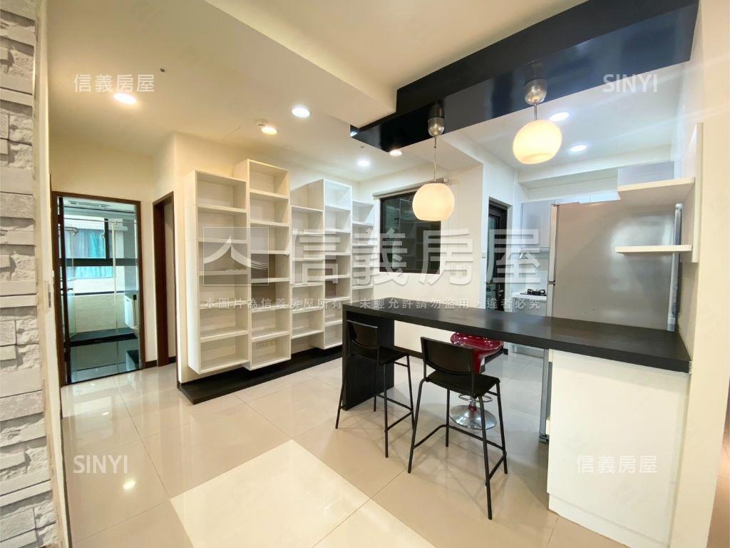 新杜拜視野二房平車房屋室內格局與周邊環境