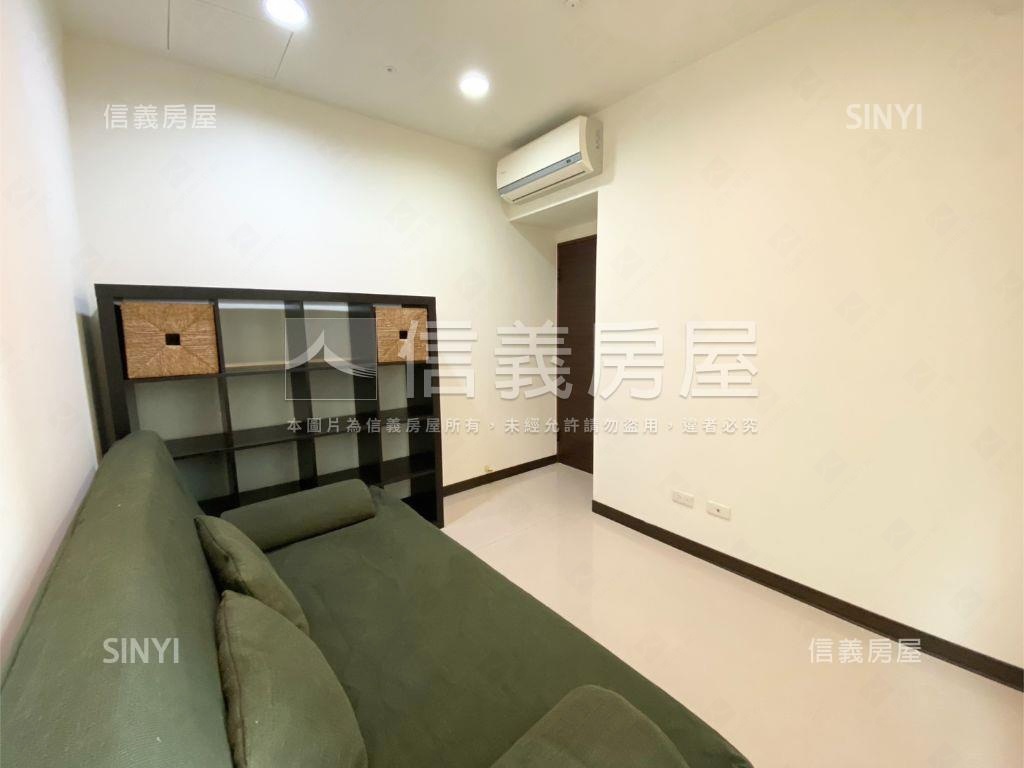 新杜拜視野二房平車房屋室內格局與周邊環境