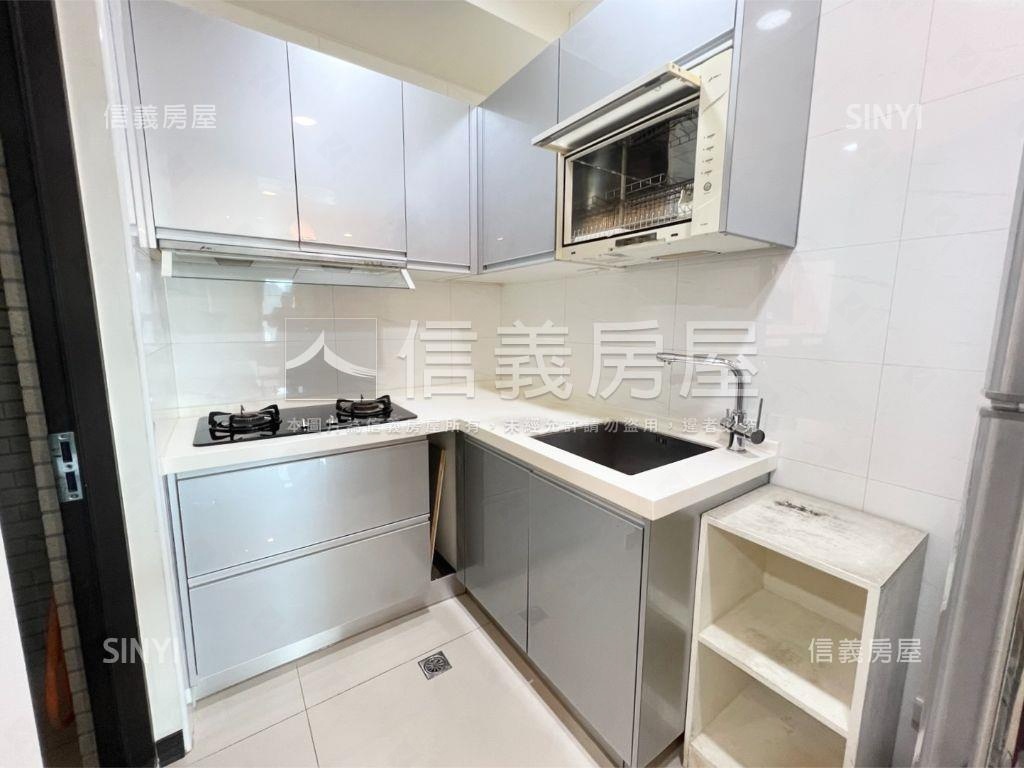 新杜拜視野二房平車房屋室內格局與周邊環境