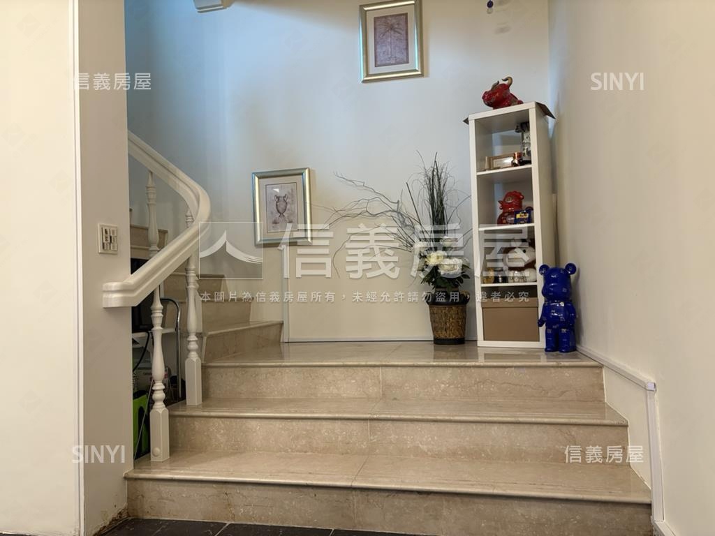 馥記山莊前段美墅房屋室內格局與周邊環境