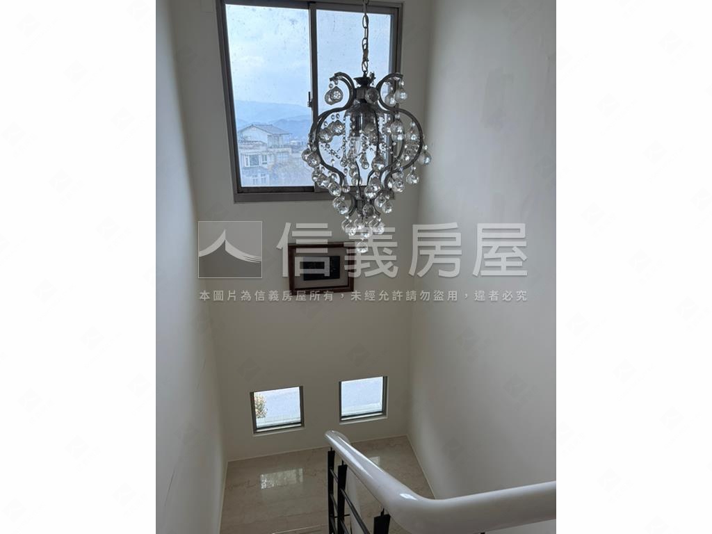 馥記山莊前段美墅房屋室內格局與周邊環境