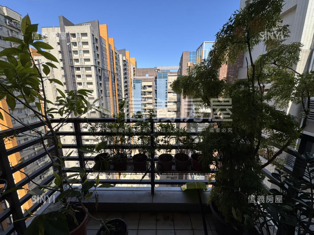 萬寶隆雅致兩房車房屋室內格局與周邊環境