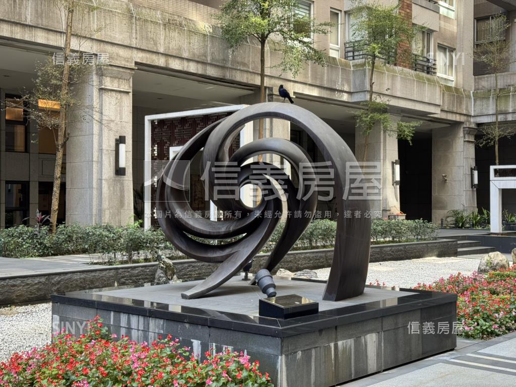 萬寶隆雅致兩房車房屋室內格局與周邊環境