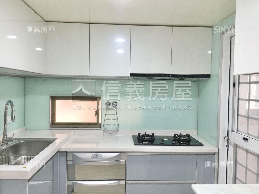 【觀雲】朝南質感裝潢四房房屋室內格局與周邊環境