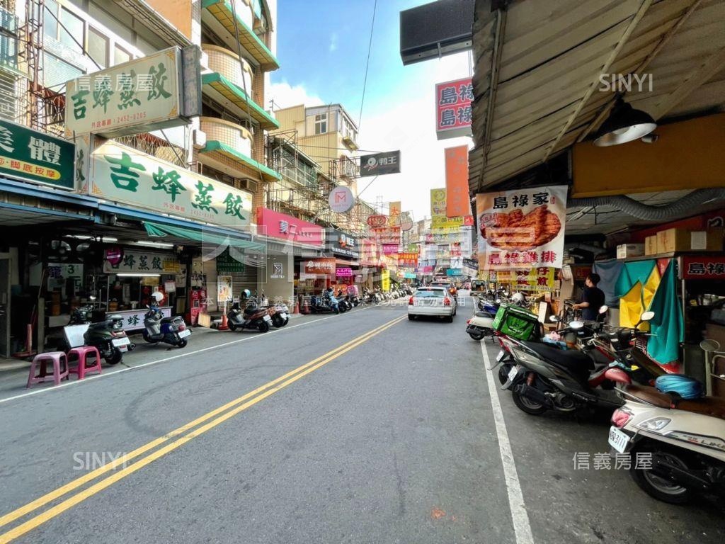 正逢甲商圈黃金地段金店面房屋室內格局與周邊環境