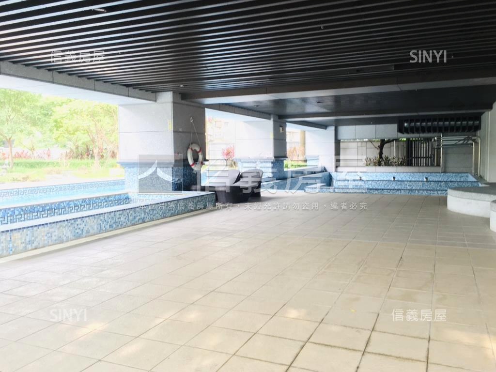 一品苑後棟高樓臻品房屋室內格局與周邊環境