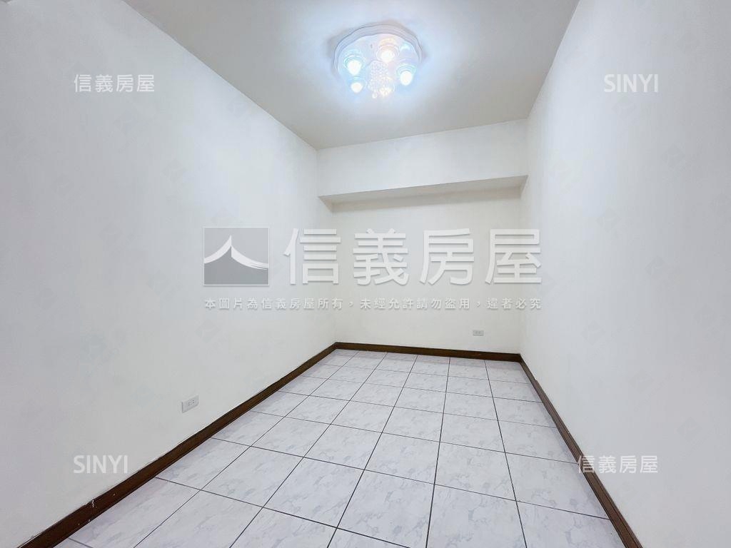 面大墩國小美視野三房車位房屋室內格局與周邊環境