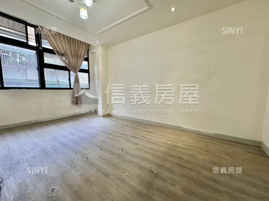 屋主誠售！公寓３房房屋室內格局與周邊環境